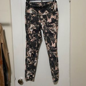 DSG Leggings WITH POCKETS